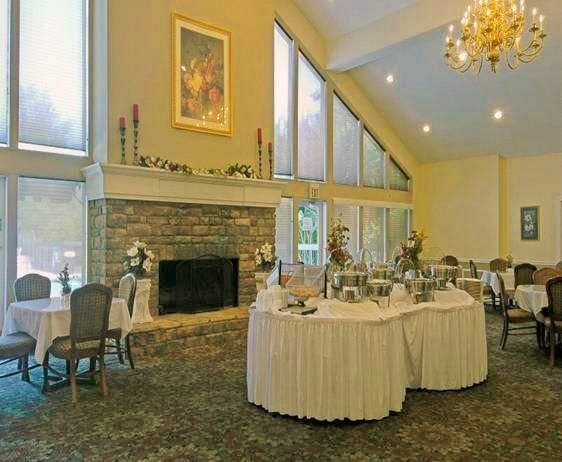 Rime Garden Inn & Suites Irondale Interior photo